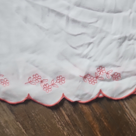 Heart And Soul White and Pink Flutter Sleeve Cold Shoulder Blouse Size MedNWT - Picture 4 of 7